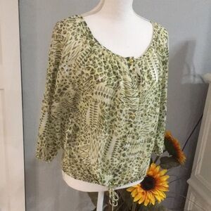 Hearts of palm petite Drawstring top. Size 12P